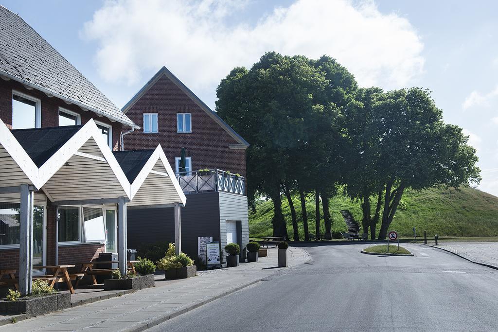 Molvangvej 2 Jelling Apartment Bagian luar foto