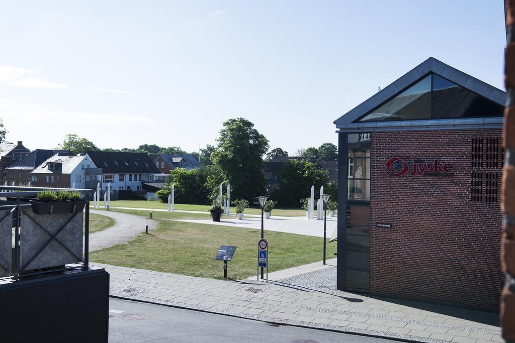 Molvangvej 2 Jelling Apartment Bagian luar foto